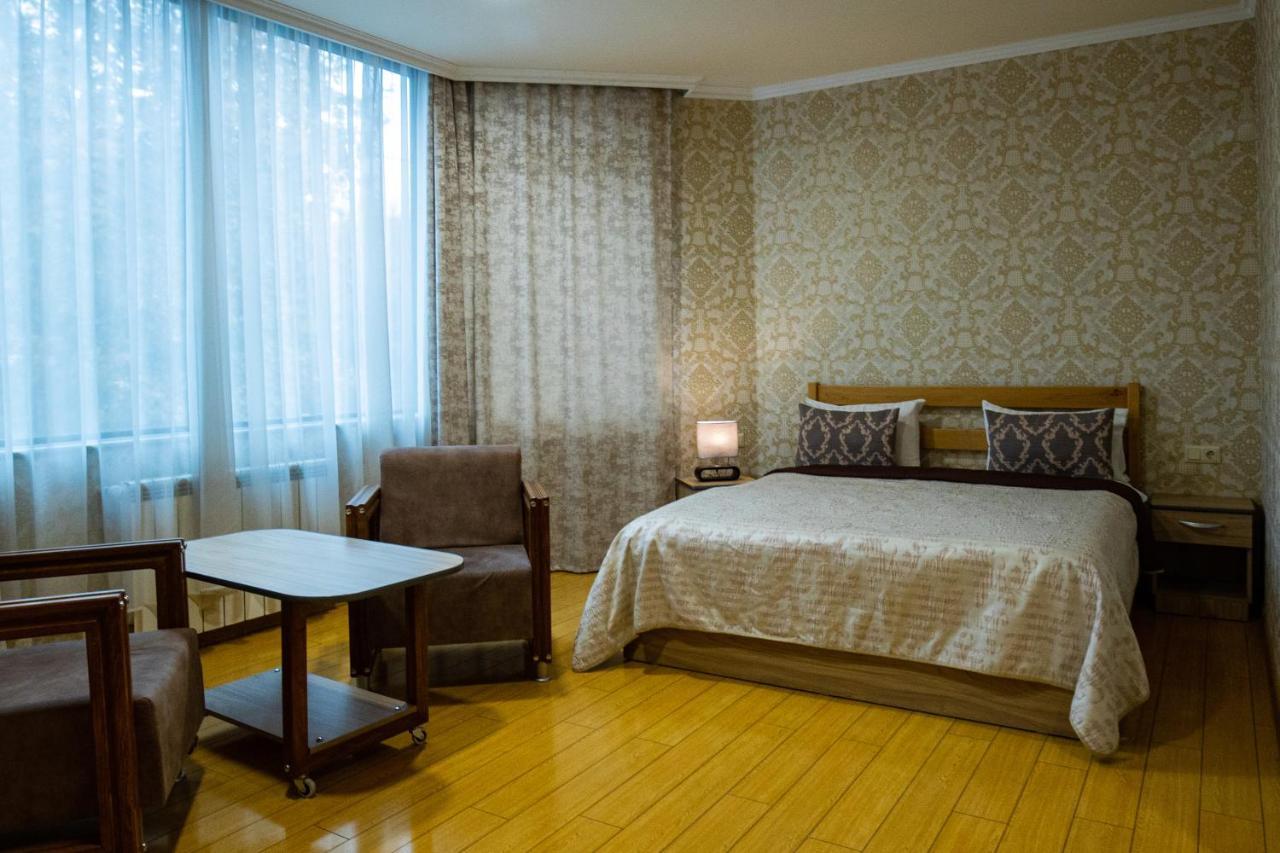 Inga Hotel Yerevan Ngoại thất bức ảnh