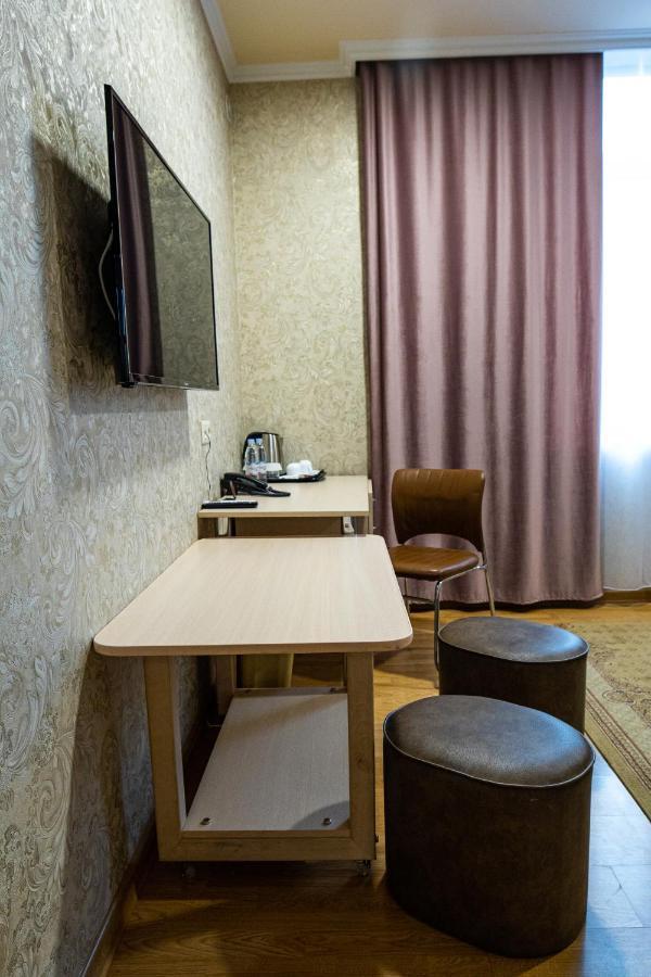 Inga Hotel Yerevan Ngoại thất bức ảnh