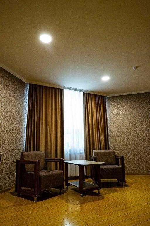 Inga Hotel Yerevan Ngoại thất bức ảnh